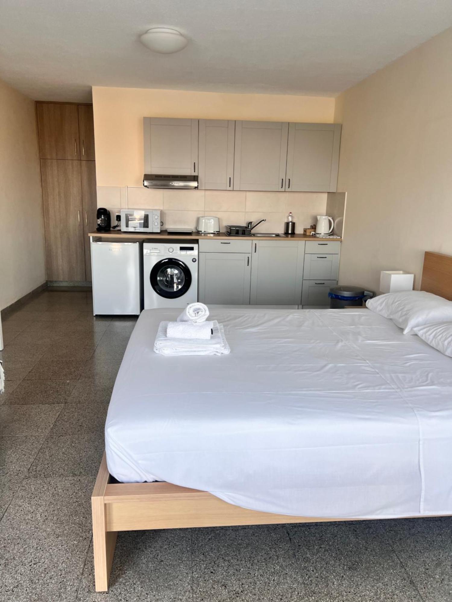 Pissouri Image 아파트 외부 사진